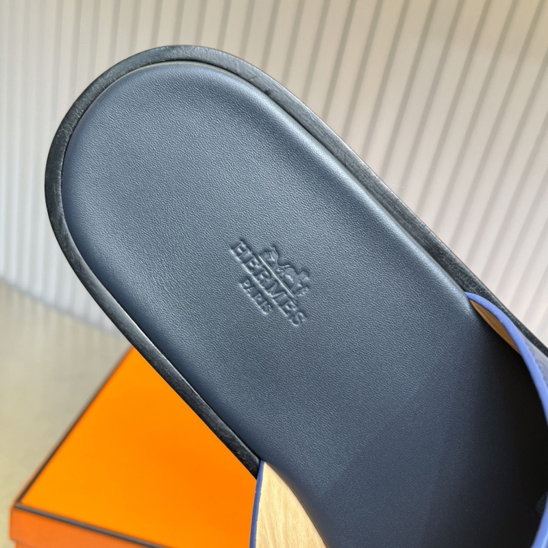 H**me5 slippers
